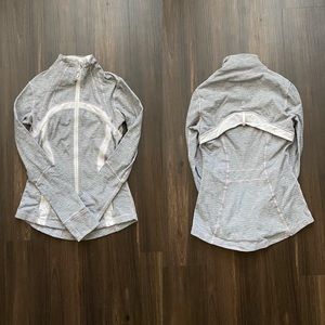 Lululemon define jacket size 4